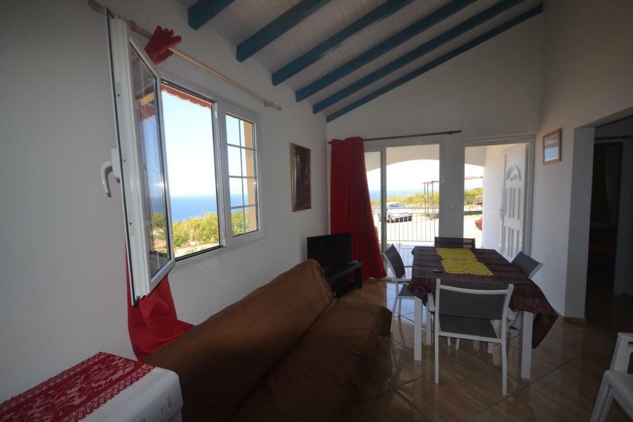 Planete Bleue Habitation Mes Desirs Villa Beaurenom Bagian luar foto